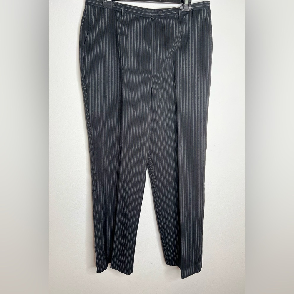 SAG HARBOR Women Pants Size 14 Black Stripes Pockets
